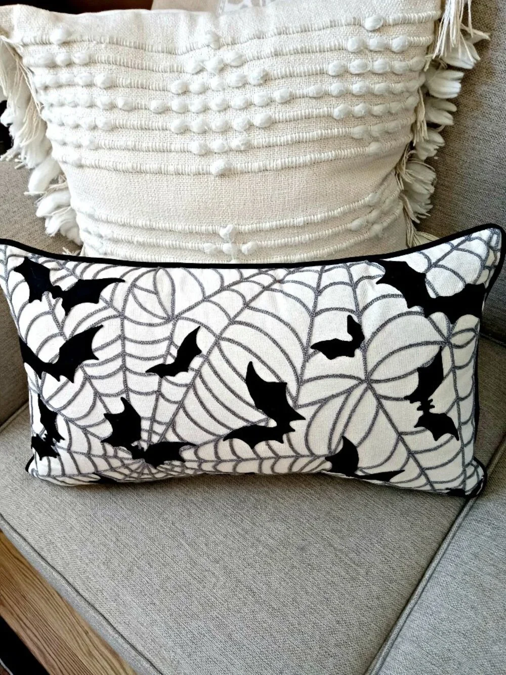 NEW! HALLOWEEN Spider WEBS & BATS PILLOW